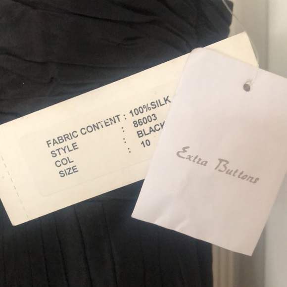 NWT Teri Jon 100% silk gown - Picture 3 of 11